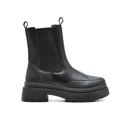BOTA CASUAL KORIUM RIKE